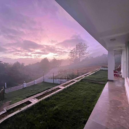 Ls Cottage Ooty Dış mekan fotoğraf